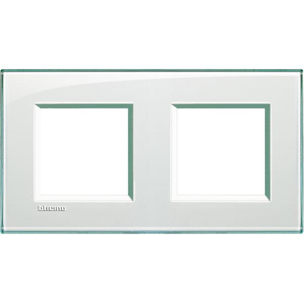 Placa embellecedora Livinglight de colorA guamarina - 2x2mod