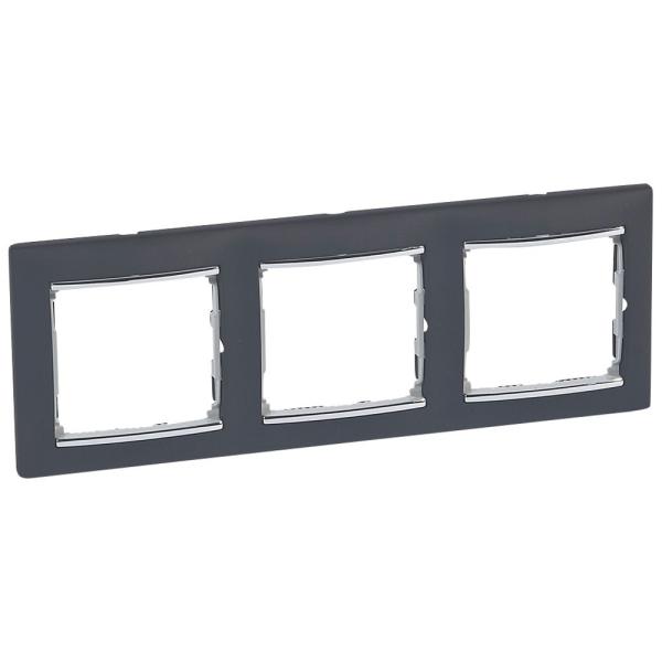 Placa embellecedora Valena de 3 elementos de color negro y plata